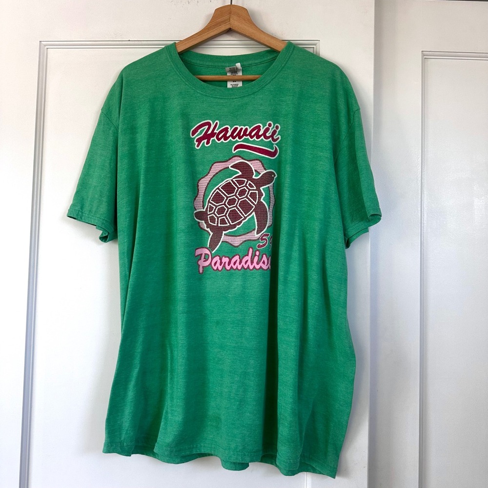 Gildan Softstyle Hawaii Paradise 59 Sea Turtle Graphic T-Shirt Green Mens 2XL